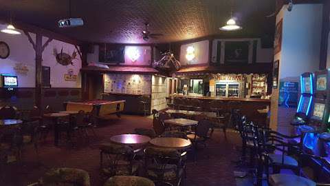 CrossRoads 12-40 Tavern